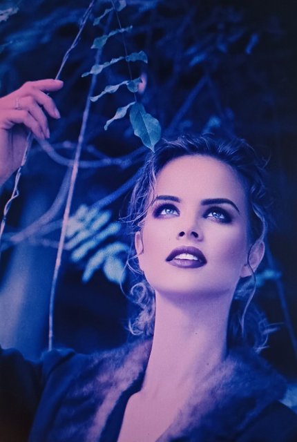 MAUREN HANCOCK- INTL' MODEL