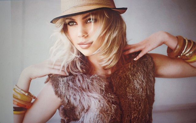 TAYLOR FITCH- MISS AMERICA'S OUTSTANDING TEEN