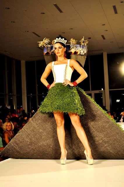 CHARLOTTE FASHION WEEK recyclable fashion design featuring model Victoria V.