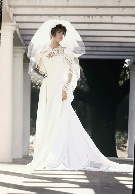 DAYNA - MODEL BRIDE