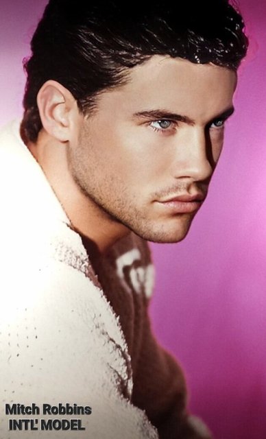MITCH ROBBINS- INTL MODEL (FITNESS) TORONTO, CANADA