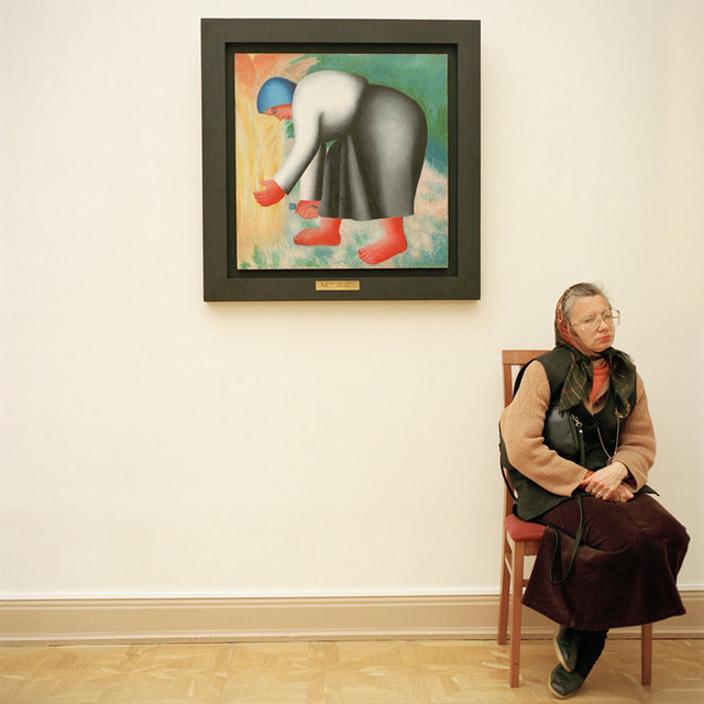 20_Rozovsky_Museum Guard I.jpg