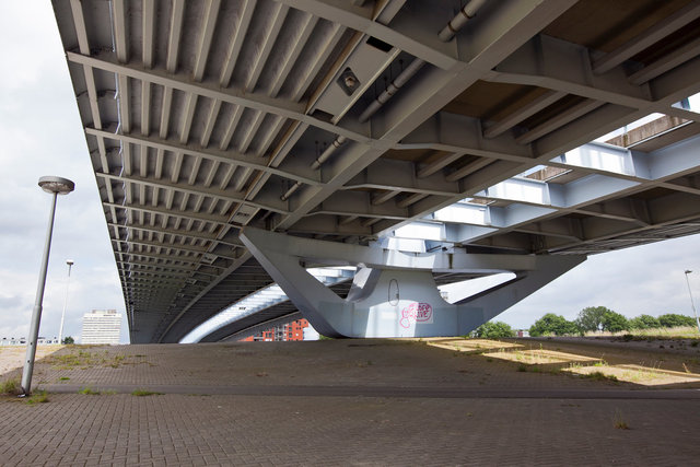 NL_Papendorp_Under_Bridge_2012_RS-9.jpg