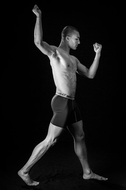 30188156A_BODIES_42.JPG