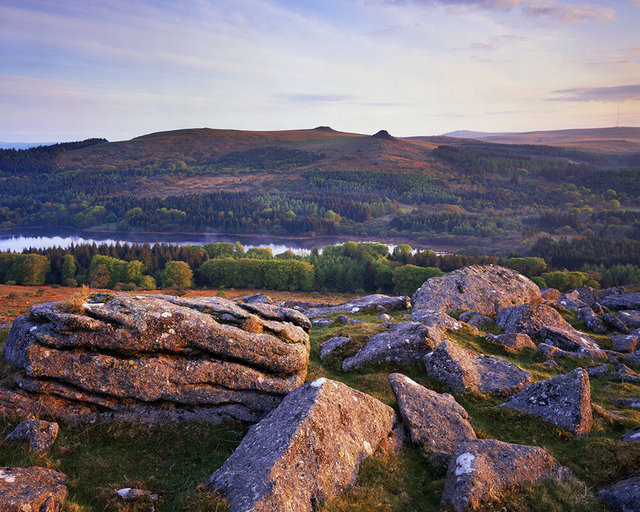 websiteBurrator_from_Sheepstor_at_sunrise_RDL130510B.jpg