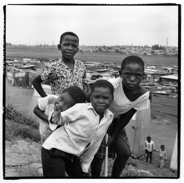 S. Africa, 4 kids179.jpg
