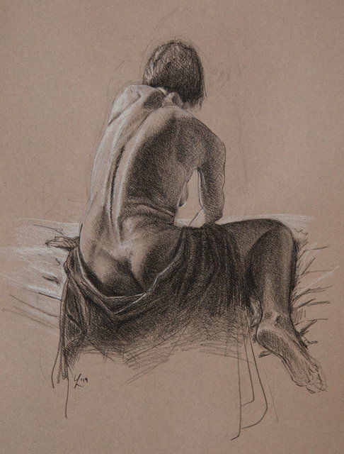 Monique zittend, op de rug gezien I, 2014