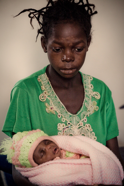 mother (14) and child  zambian hospital 2008