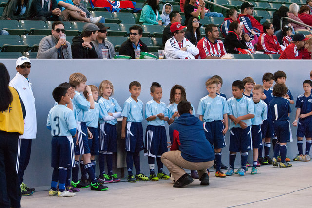 Chivas vs FC Dallas Halftime Game