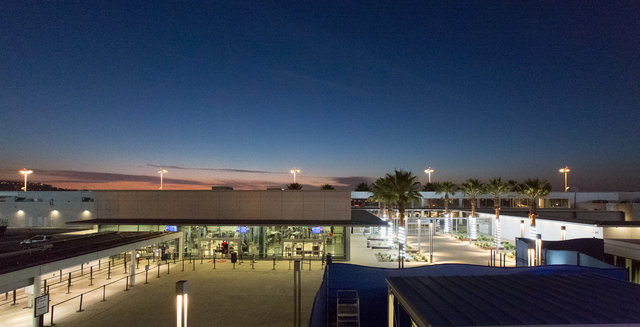 Lena_LBairportSct-191.jpg