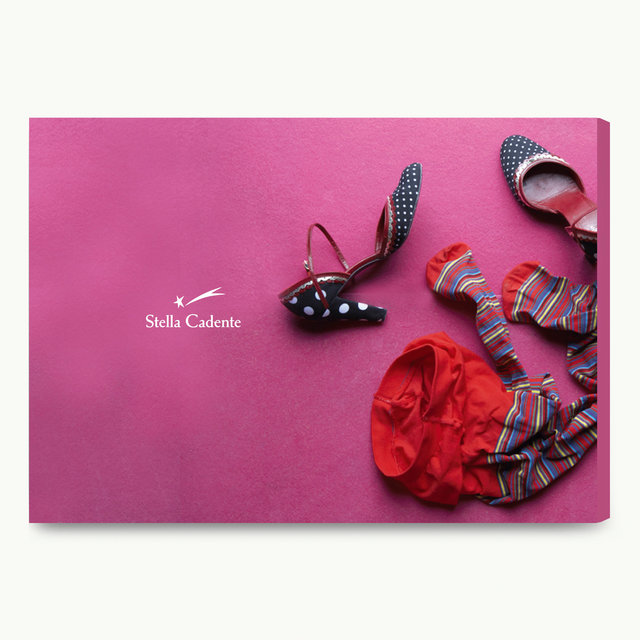 <font color="#aaa7a6">Livre de créateur (dos).</font>