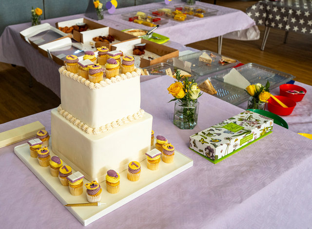 Christening cake-108.jpg