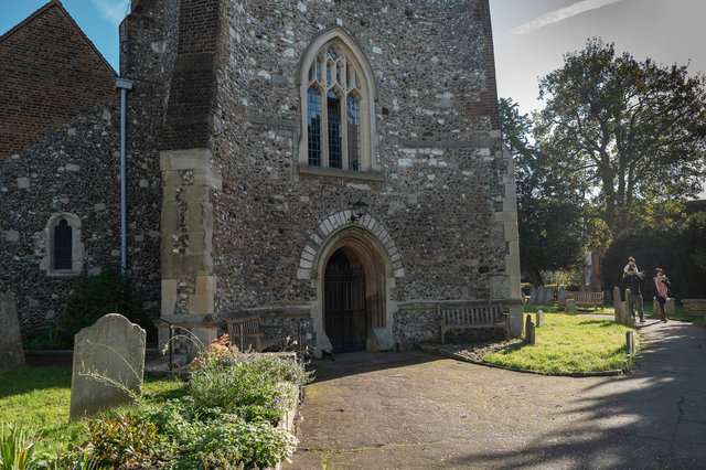 St Marys Church Walton-on Thames-2.jpg