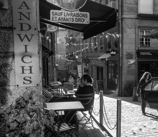 Breakfast in St Malo-14.jpg