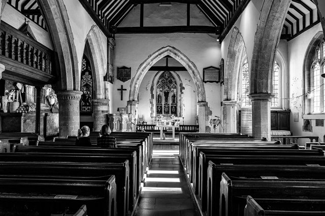 St Marys Church Walton-on-Thames-19.jpg