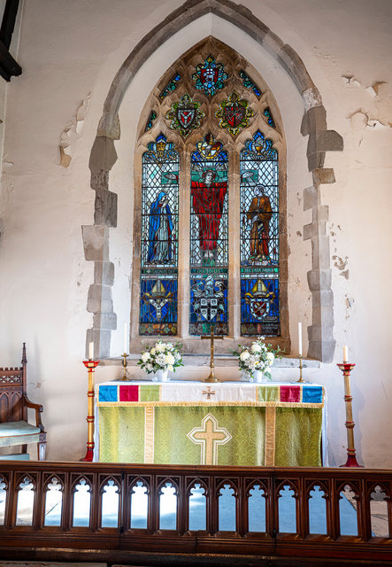 The Alter, St Marys Church-12.jpg