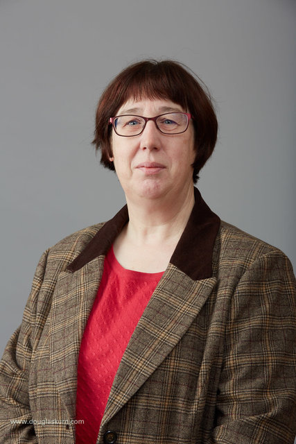Lesley Cain-2300.jpg