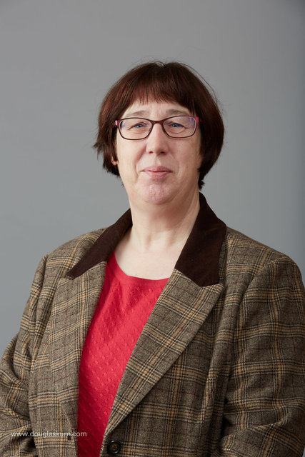 Lesley Cain-2291.jpg