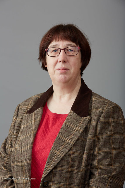 Lesley Cain-2301.jpg