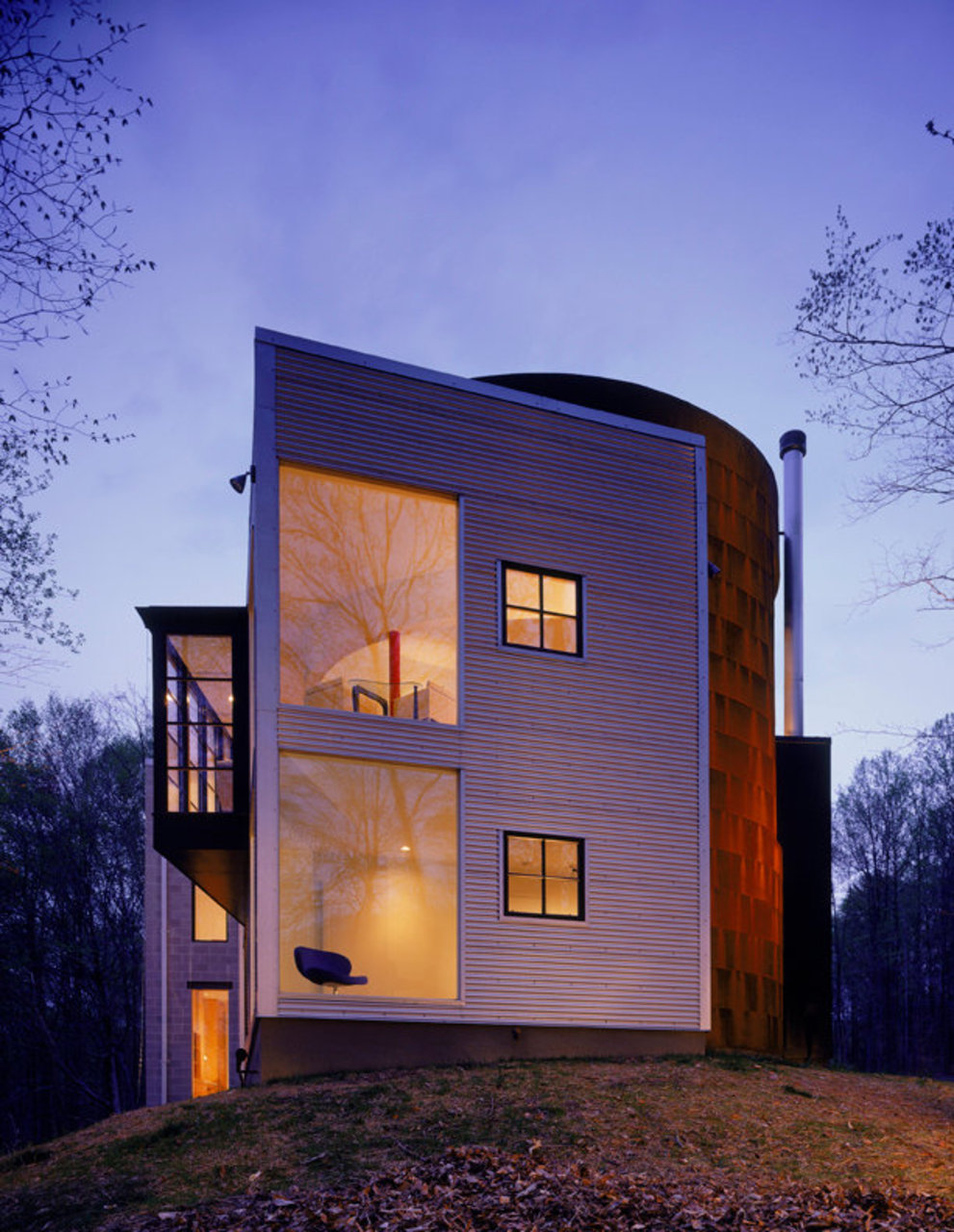 OCCOQUAN RIVER HOUSE