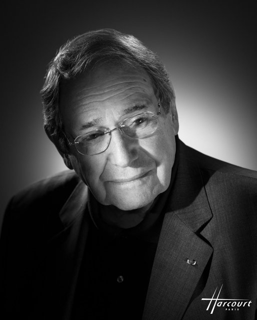 Robert HOSSEIN