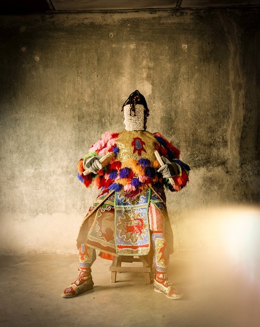 Igbalè Irin n’la, Okoto