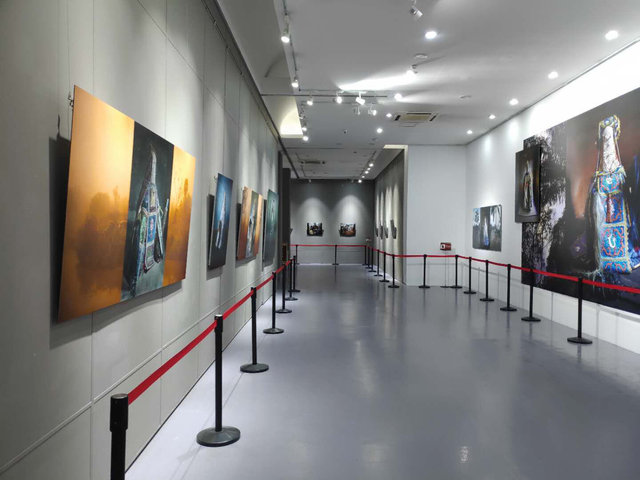 "Magie et Afrique", exposition personnellle  à Wuhan en 2021,  Chine 