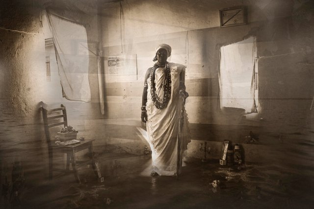 essai montage 5 portrait mami wata.jpg