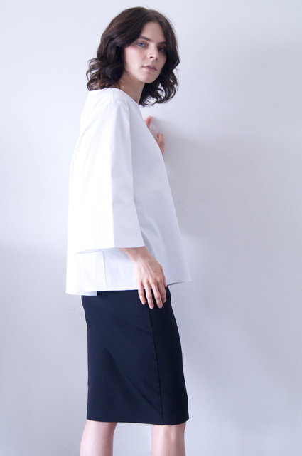 bolarin top in white cotton 590.00