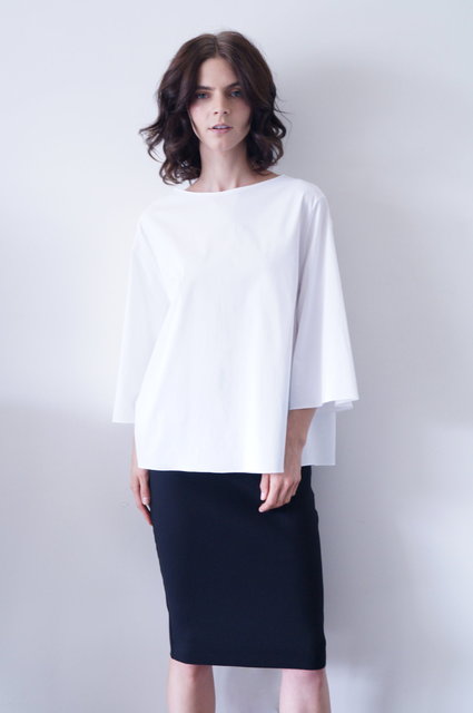 bolarin top in white cotton 590.00