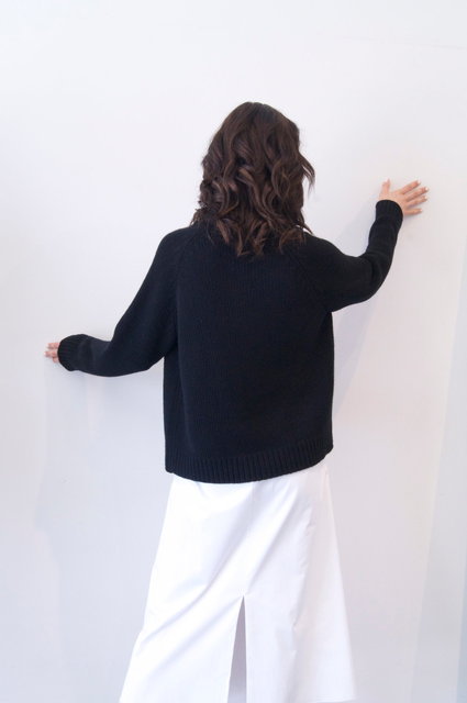 siphin top in black cashmere   1590.00