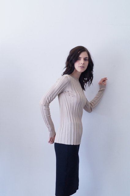 ninett top in light beige 950.00