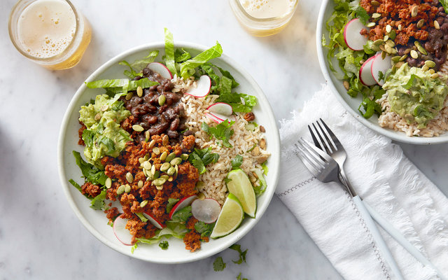 2023_0109_Meal_Kits-Gracias_Madre_Uno_Bowl_Vegan_Chorizo.jpg