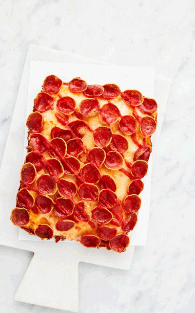 Square_Guys_Pizza_Pepperoni.gif