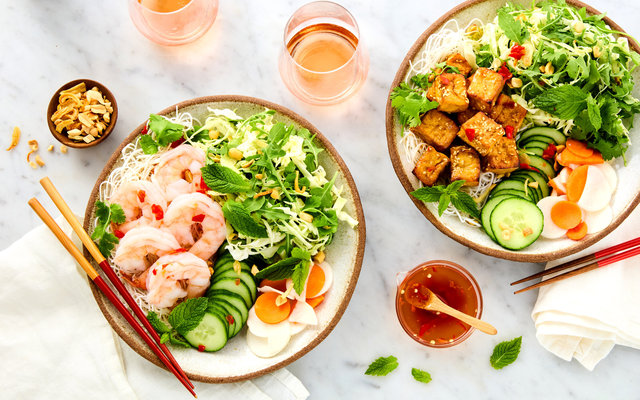 2024_0731_Products-GEK-Summer_Launches_Vietnamese_Salads.jpg