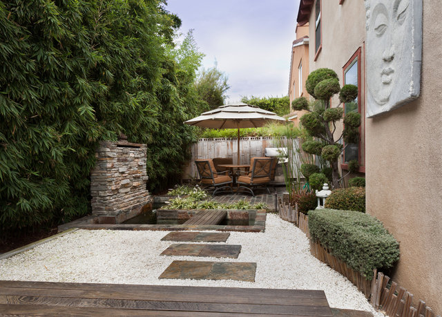 Represented by Chuck Husting | 310-770-6353<br>& Christina Jhun Hopkins | 310-430-9559