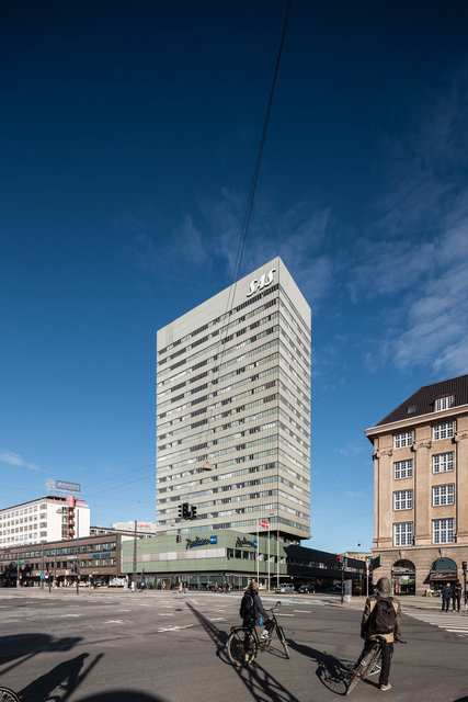 030009-005.jpg