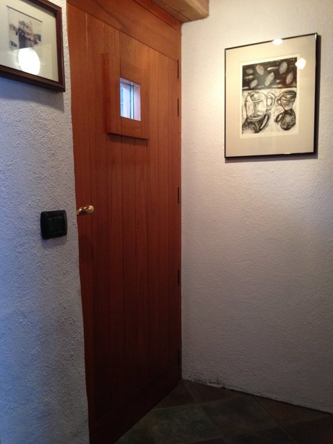 Front Door/Entrance & Foyer