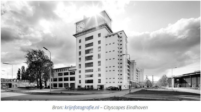 Klokgebouw, foto van website ArtEindhoven.JPG