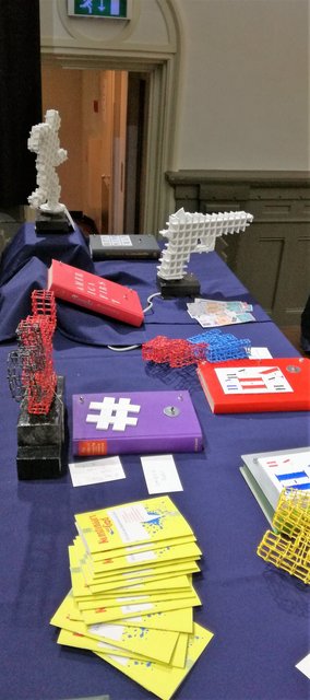 Exhibition table (1)