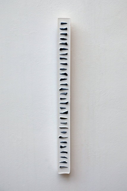 teeth stick 1 -58x4.5 3 cm- 2025