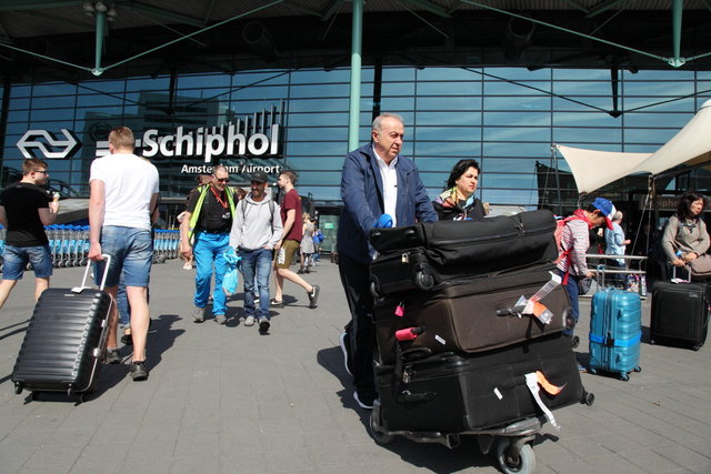schiphol - dashboard for cities