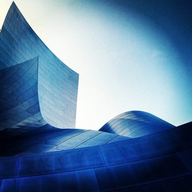 WALT DISNEY CONCERT HALL - BLUE 22