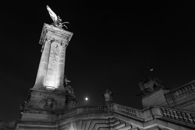 Pont Alexandre III night-019.jpg