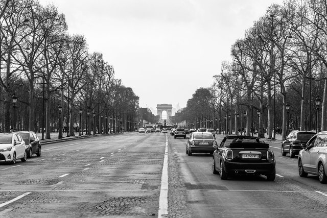 Champs Elysées-007.jpg