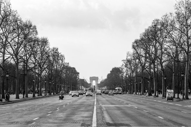 Champs Elysées-009.jpg