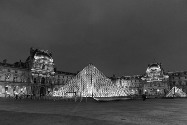 Louvre-011.jpg