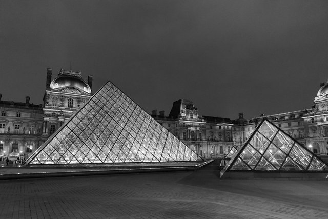 Louvre-013.jpg