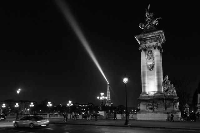 Pont Alexandre III night-008.jpg
