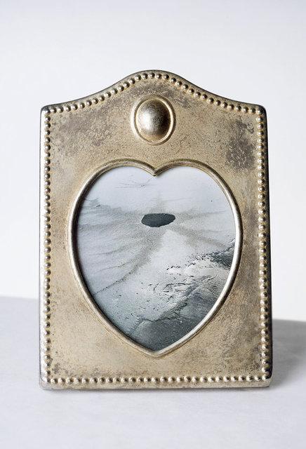 Irina Rozovsky. Untitled from Miracle Center. 2020.